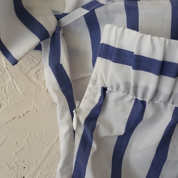 NWOT Express Off Shoulder Striped Peplum Top - Picture 9 of 13